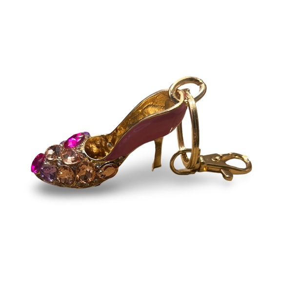 β¨ Sparkling High Heel Keychain - Add Glamour to Your Keys! π π - Picture 2 of 3